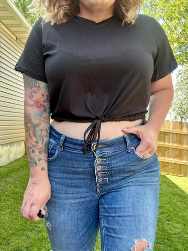 Cropped Black Tee w/ Tie