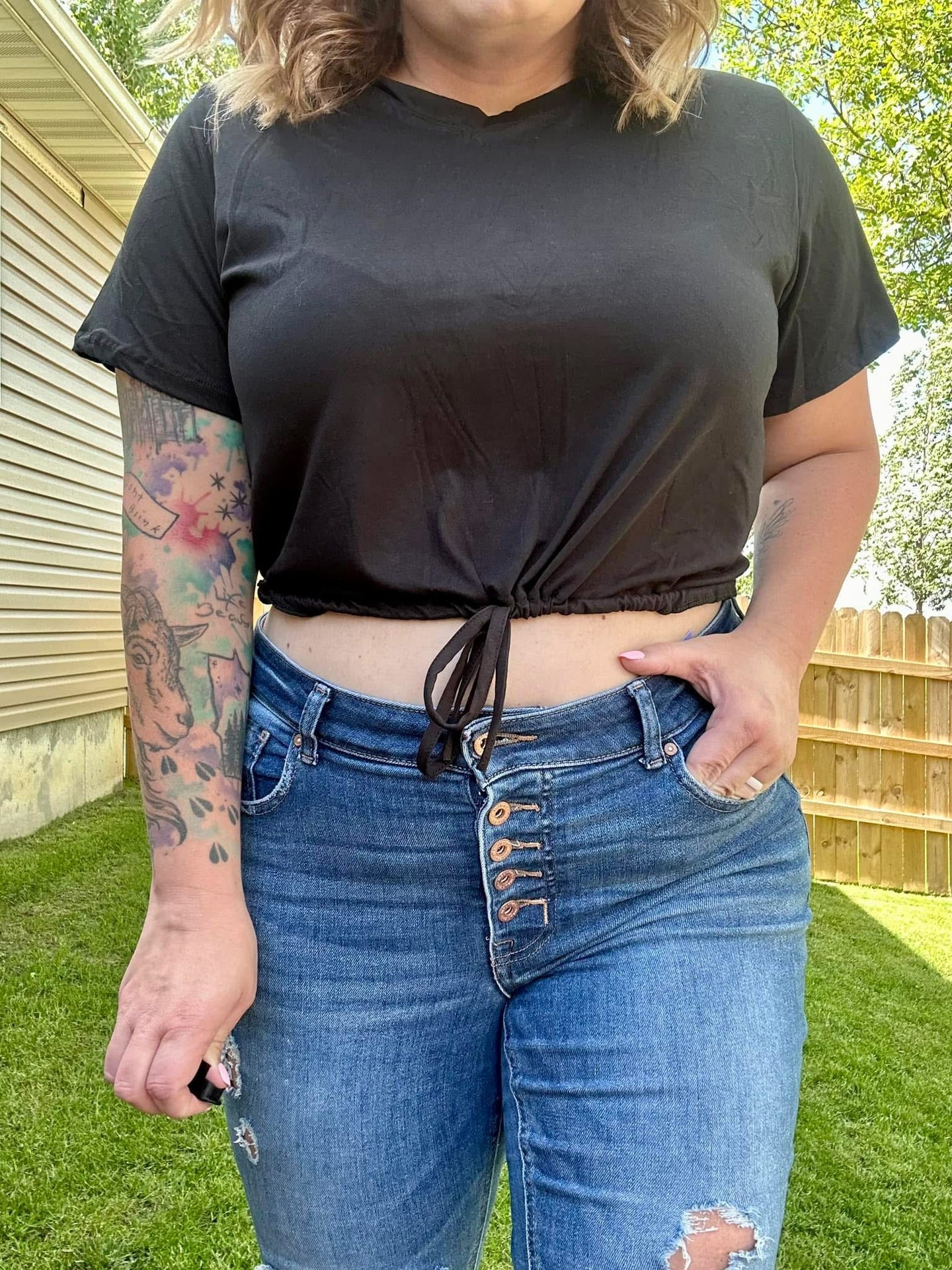 Cropped Black Tee w/ Tie